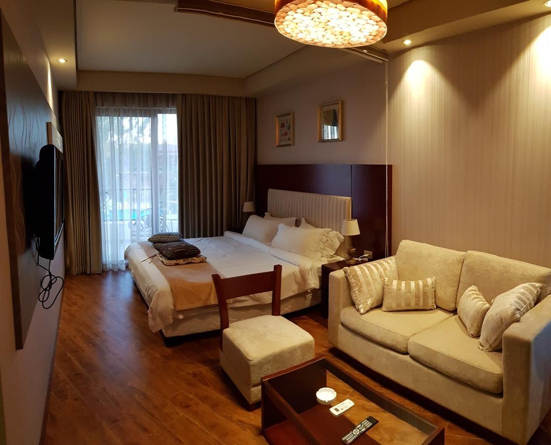 Luxury Oasis Apartment 查克维 客房 照片